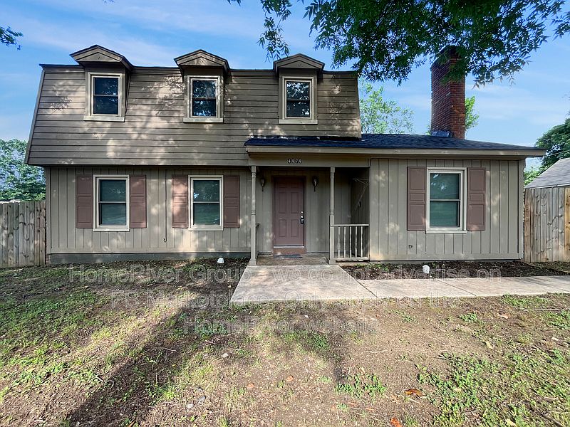1st image of 4878 Fernbrook Dr