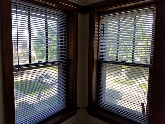 5th image of 1942 Elmwood Ave APT 2F