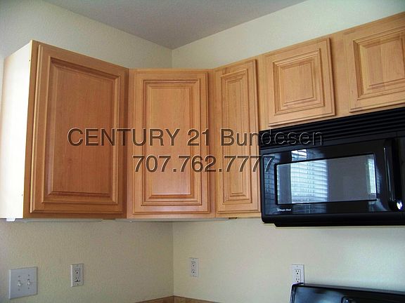 4th image of 513 E D St #A