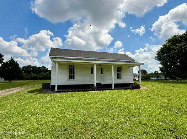 2661 Wild Cat Road, Williamston, NC 27892