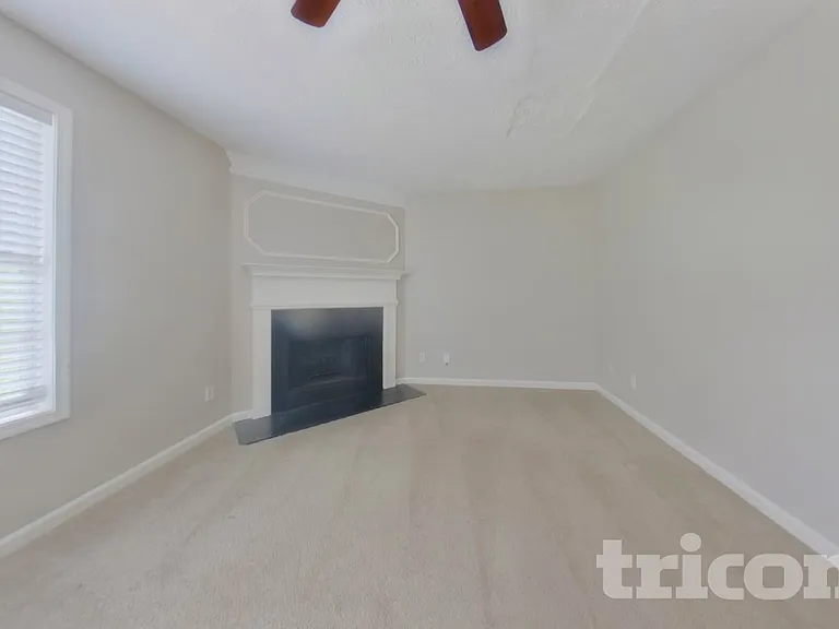 3886 Ligney Creek Ct — Photo 2
