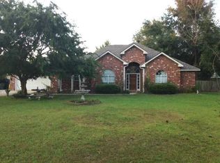 13075 E Adams Rd, Hammond, LA 70403