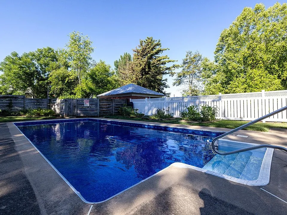 291A Newman Ave