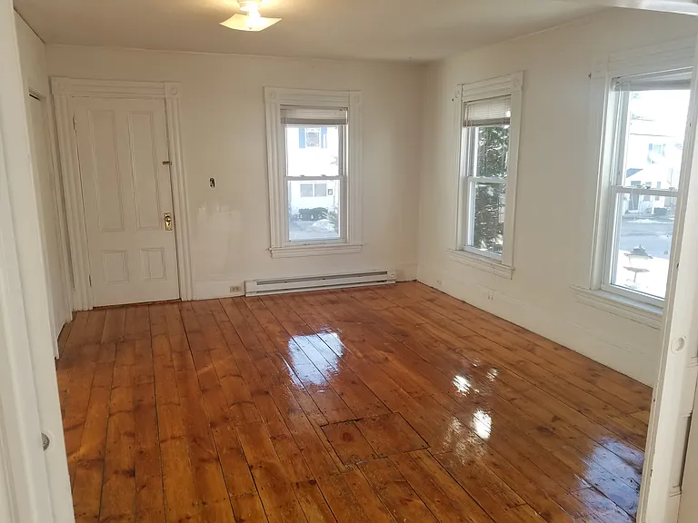 478 Lake Ave #1 — Photo 3