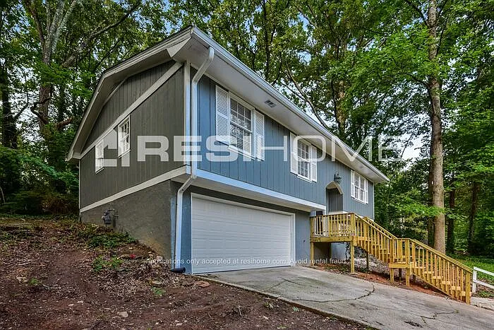Building Photo - 5811 Navarre Ct