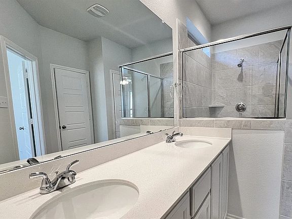 3rd image of 3206 Bedstraw Ln