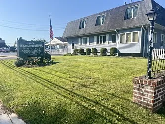 Gatehouse Apartments — Photo 3