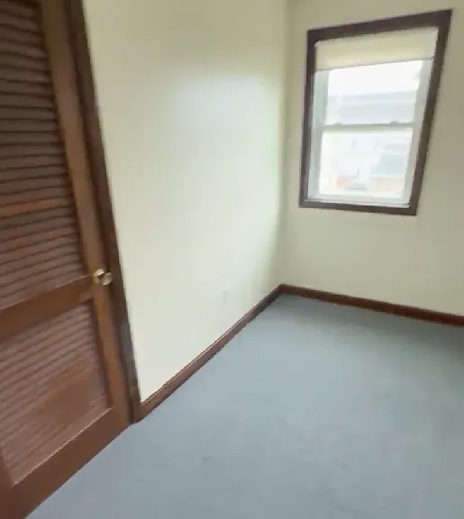 192 Snell St — Photo 13