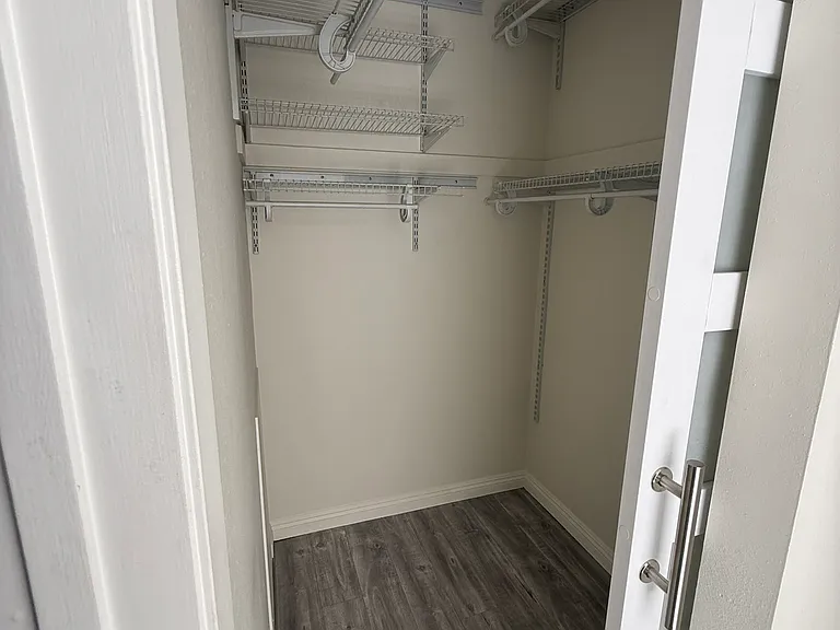 10274 Tujunga Canyon Blvd #4 — Photo 8