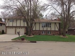 902 Eastgate Rd, Albert Lea, MN 56007