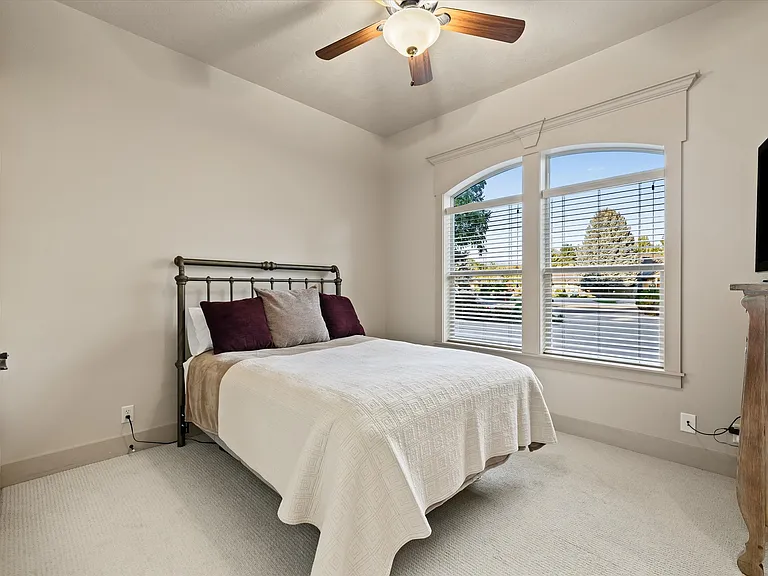 9261 W Bay Stream Ct — Photo 33