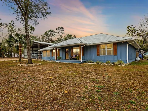 451 Kings Creek Cir, Steinhatchee, FL 32359