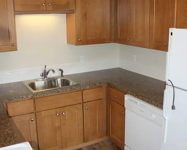 6400 32nd Ave NW — Photo 11