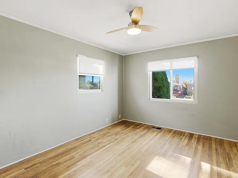 420 Bryn Mawr Dr SE — Photo 5