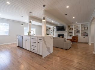 1 Janwood Dr, Little Rock, AR 72227