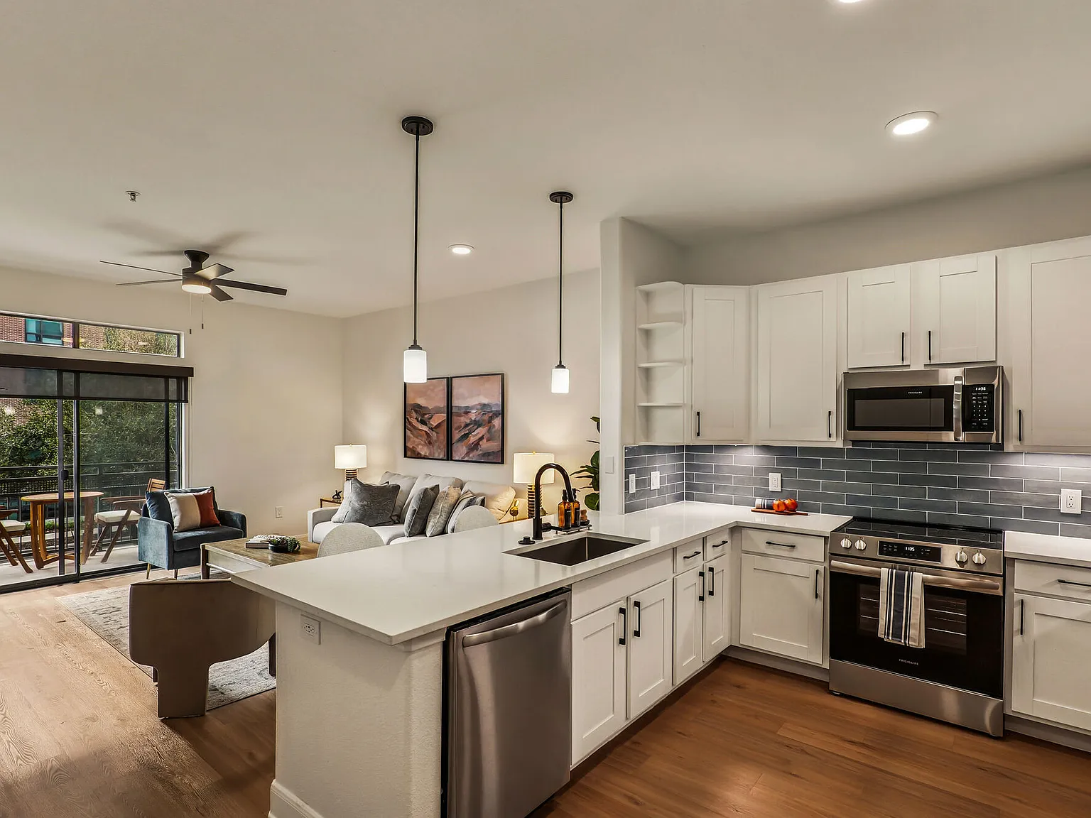 Instrata Upper Kirby — Photo 1