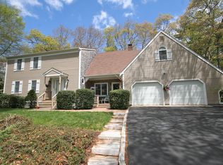 41 Rydal Mount Road, Falmouth, MA 02540