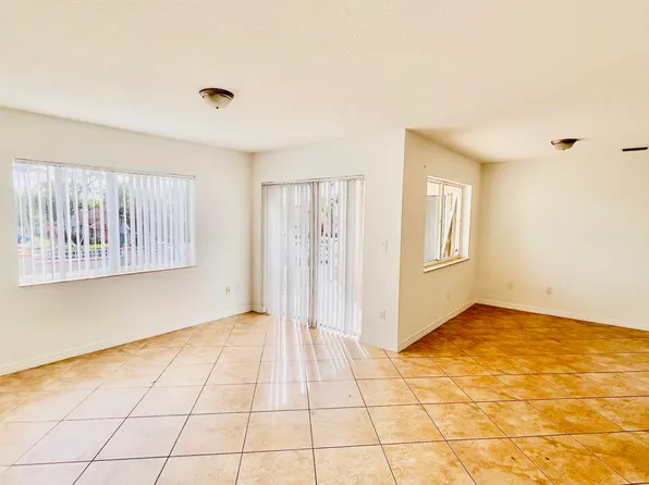 18810 NW 57th Ave APT 201, Hialeah, FL 33015