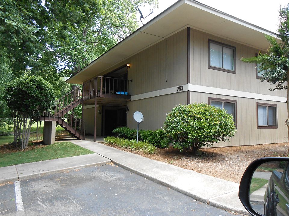 1st image of 753 Springdale Dr APT 5