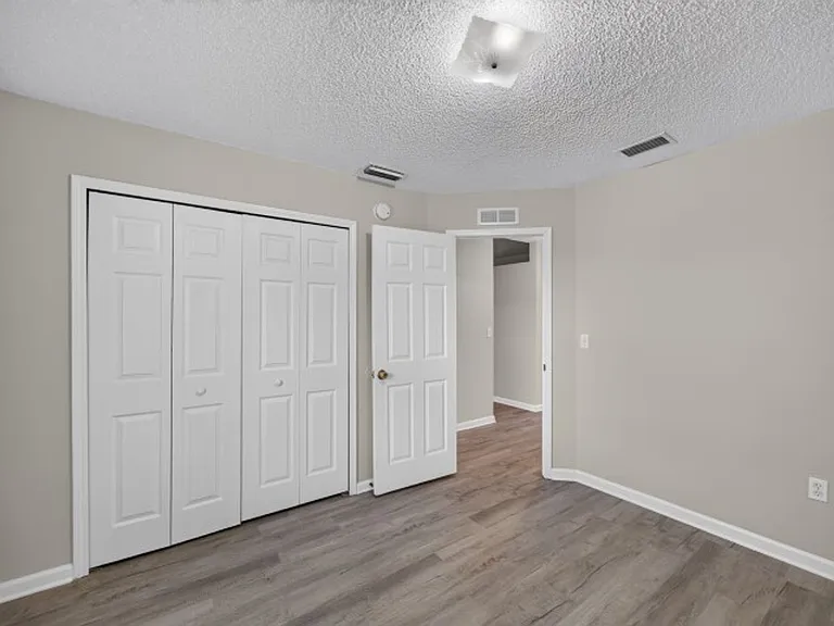 8519 Blazing Star Ct — Photo 18