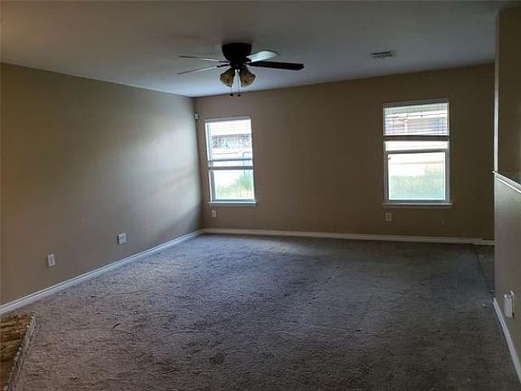 2nd image of 828 Sheryn Dr