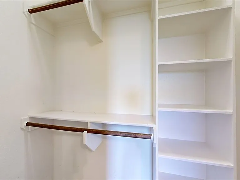 3519 Summerway Dr — Photo 28