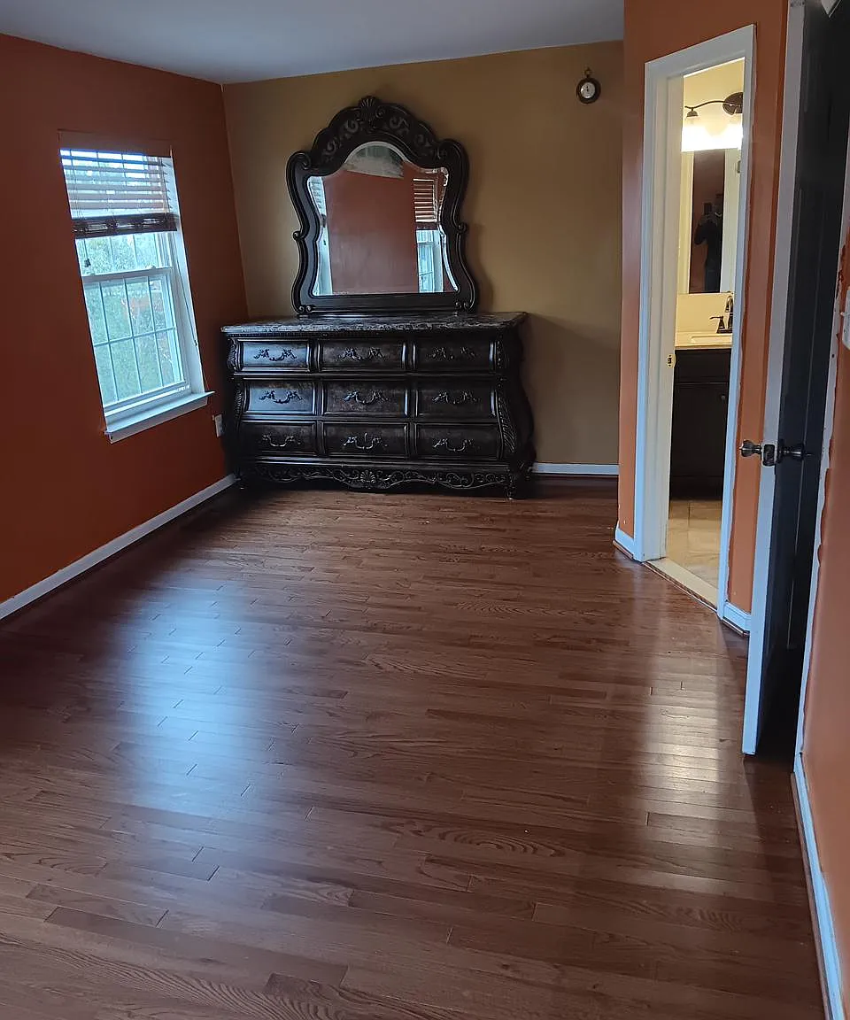 1 bed, 1504 sqft, $950 — Photo 1