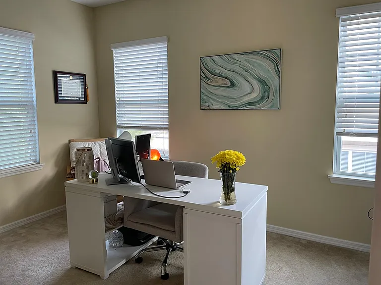 880 Taramundi Dr — Photo 1