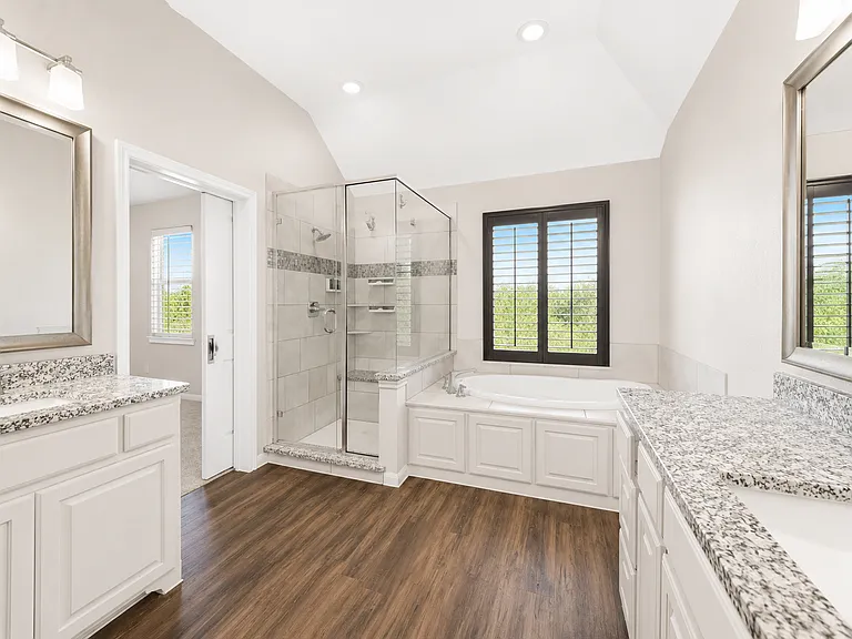 1053 Emil Pl — Photo 25