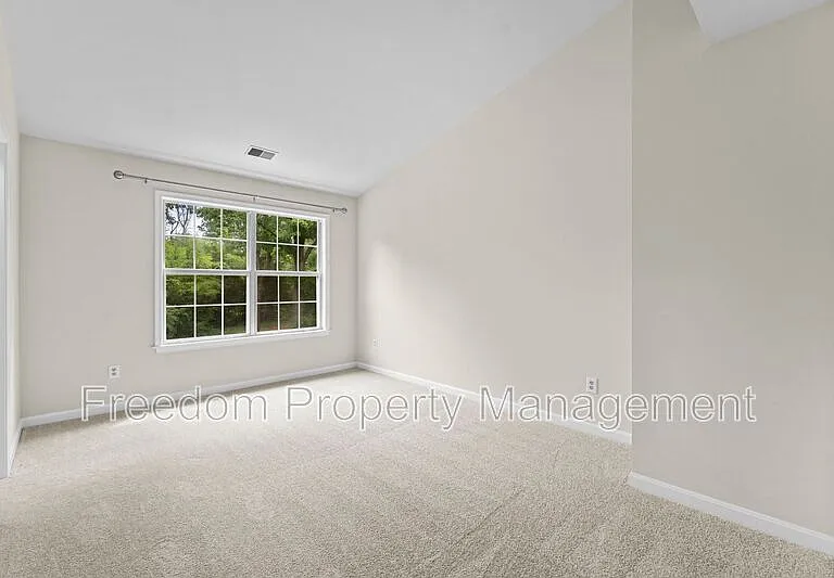 8644 Sanderling Dr — Photo 36