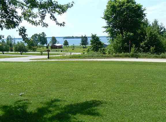 3rd image of 2489 County Road 463
