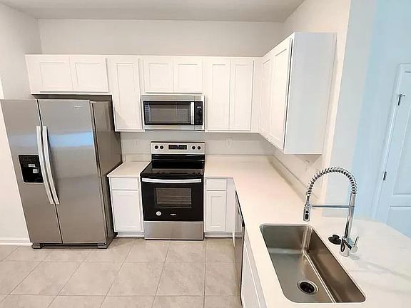 4th image of 68 Sunnyvale St