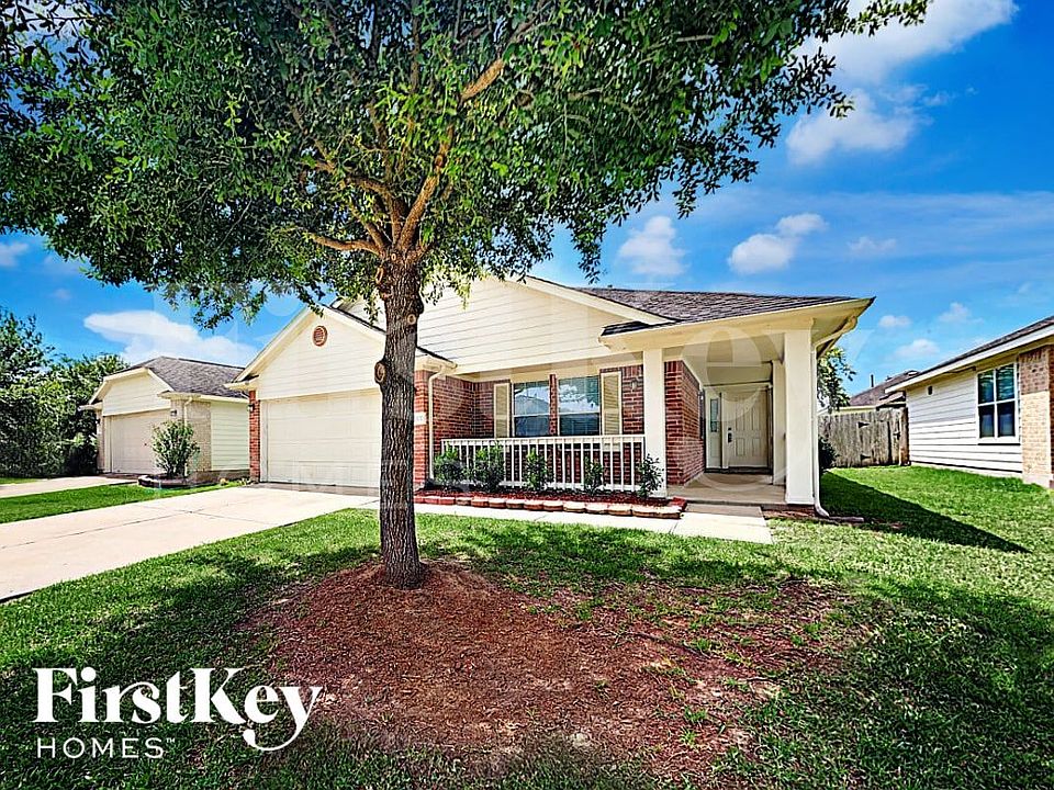 1st image of 19707 Cozy Cabbin Dr