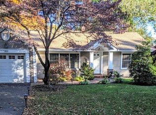 301 Oak St, Ridgewood, NJ 07450