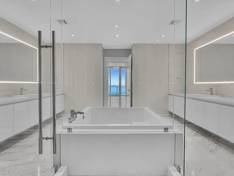 701 N Fort Lauderdale Beach Blvd #802 — Photo 45