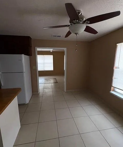 1128 N Los Ebanos Rd — Photo 6