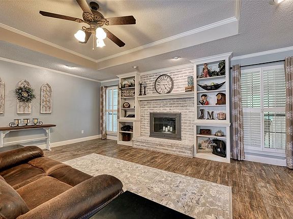 3rd image of 539 Dogwood Ln