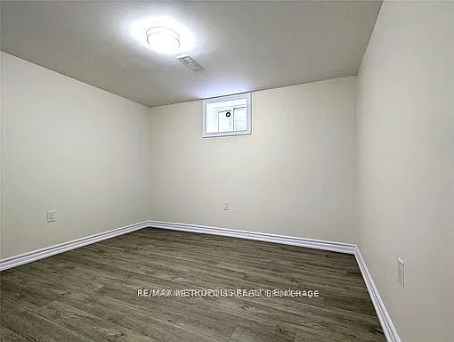 595 Gibbons St #BASEMENT — Photo 10
