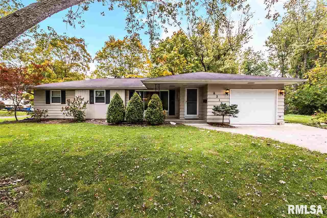 6210 N Mandalay Dr photo 1