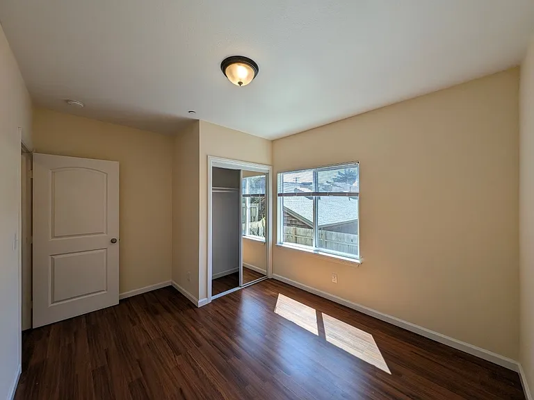 2414 Dana Street — Photo 48