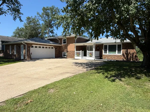 762 Dunewood Dr, Chesterton, IN 46304