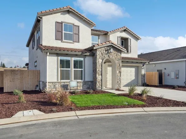1950 Carmel Ranch Cir, Oakdale, CA 95361