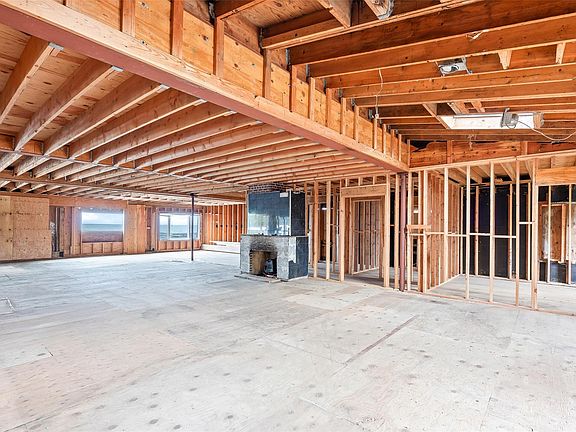 4th image of 53 Clearwater Avenue