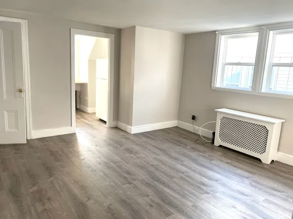 212 Waterman St APT 7, Providence, RI 02906