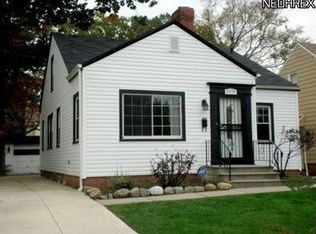 20130 Beachview Dr, Euclid, OH 44117