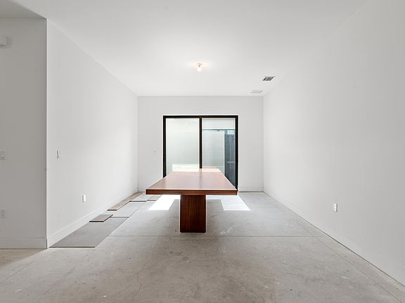 4th image of 8539 Ganton Drive