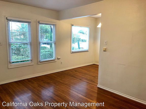 3rd image of 479 S Evergreen Dr