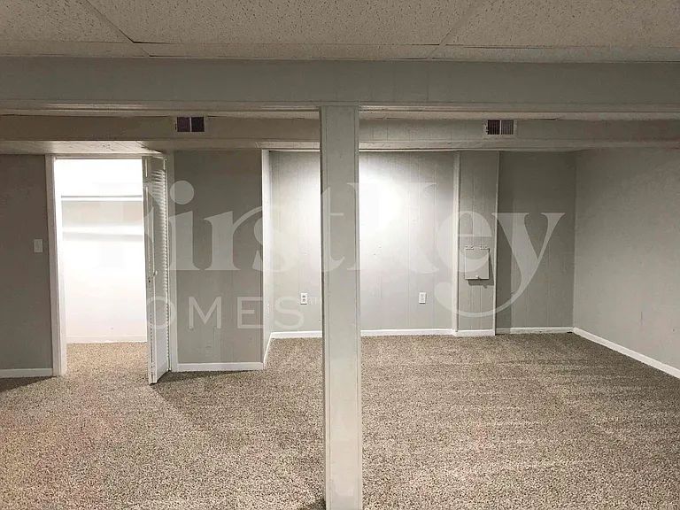 8802 W 95th Ter — Photo 22