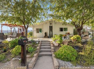 207 Davis St, Lake Elsinore, CA 92530