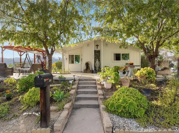 207 Davis St, Lake Elsinore, CA 92530